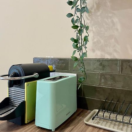 イエールStudio Malibu Central, Lumineux Et Confortableアパートメント エクステリア 写真