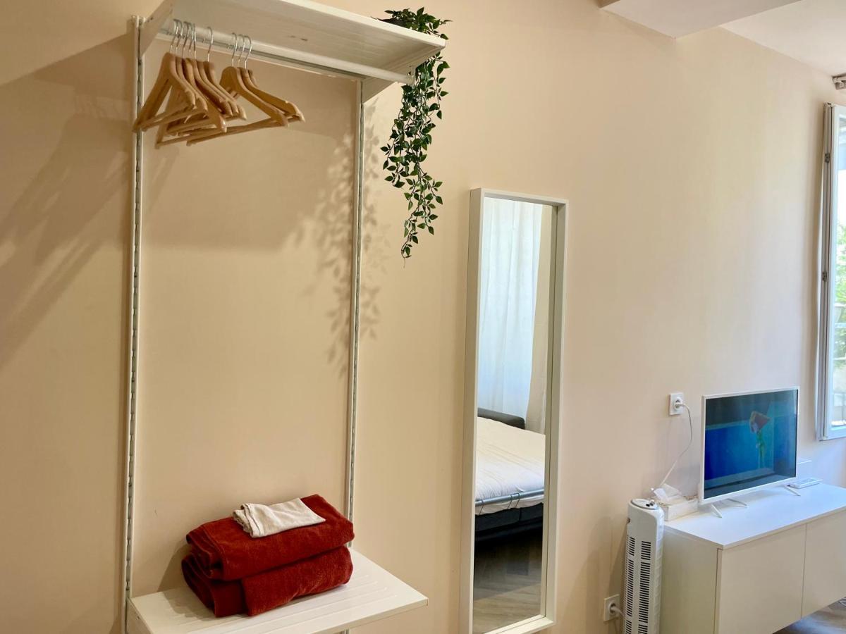 イエールStudio Malibu Central, Lumineux Et Confortableアパートメント エクステリア 写真